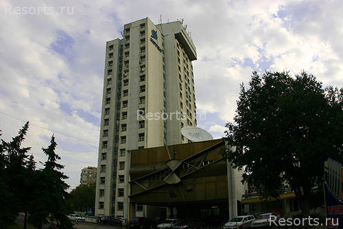 Cosmos Hotel 